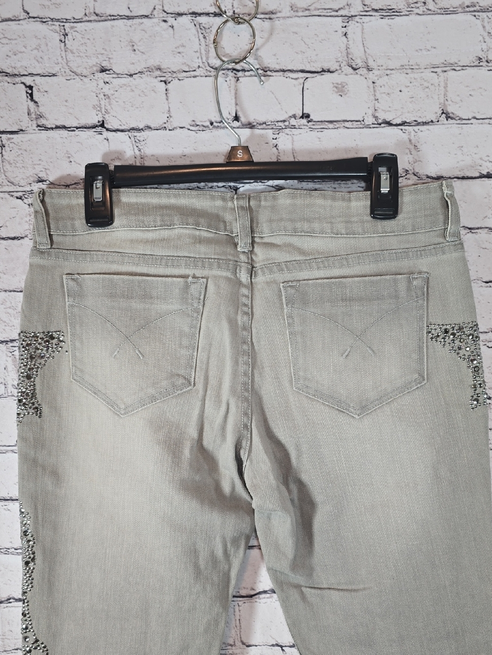 Haute Hippie Light Gray Jeans with Crystal Embellishment Size 29 EUC - Picture 8 of 12